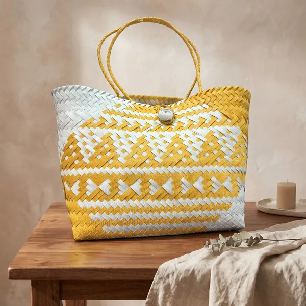 White & Yellow Woven Bag, Size L